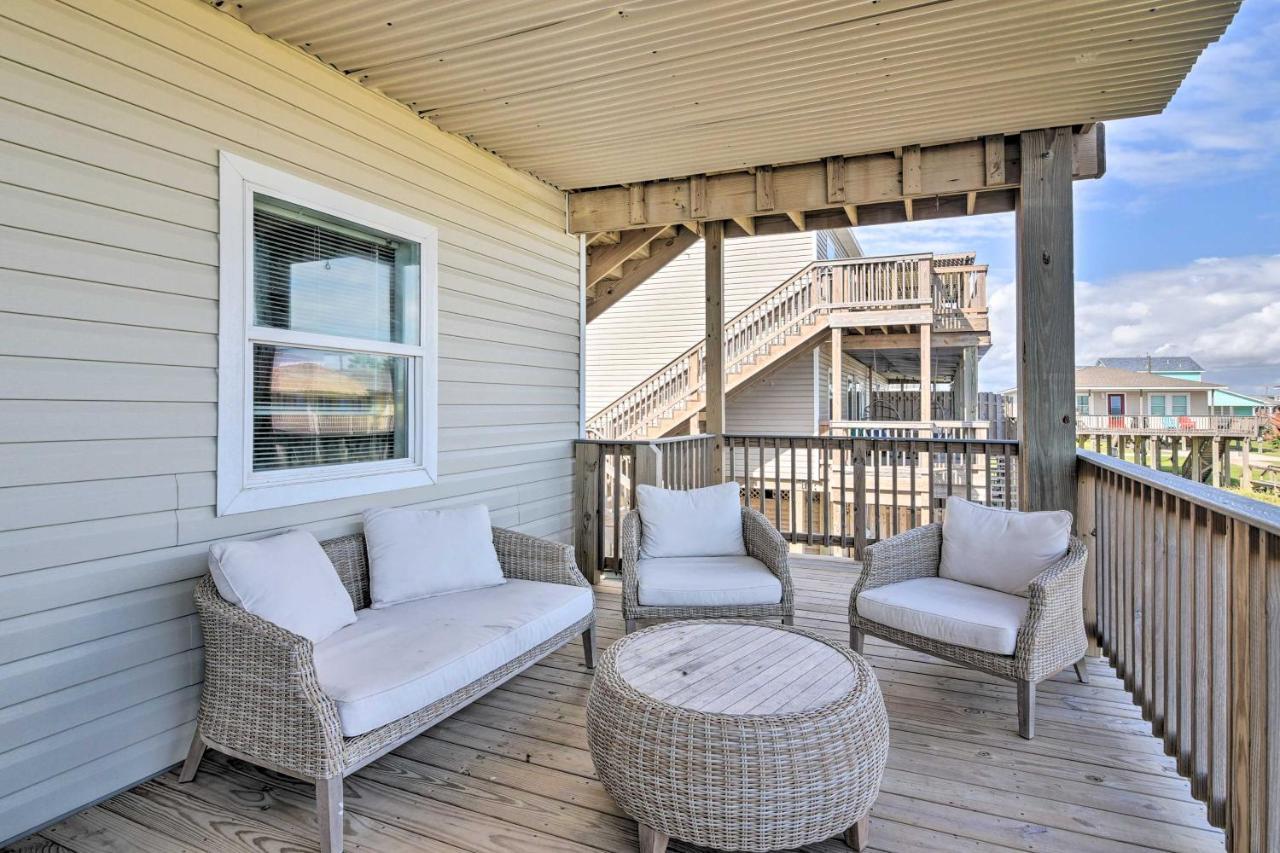Surfside Beach Retreat With Deck And Ocean Views Kültér fotó