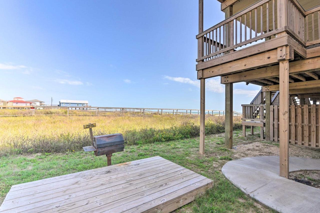 Surfside Beach Retreat With Deck And Ocean Views Kültér fotó